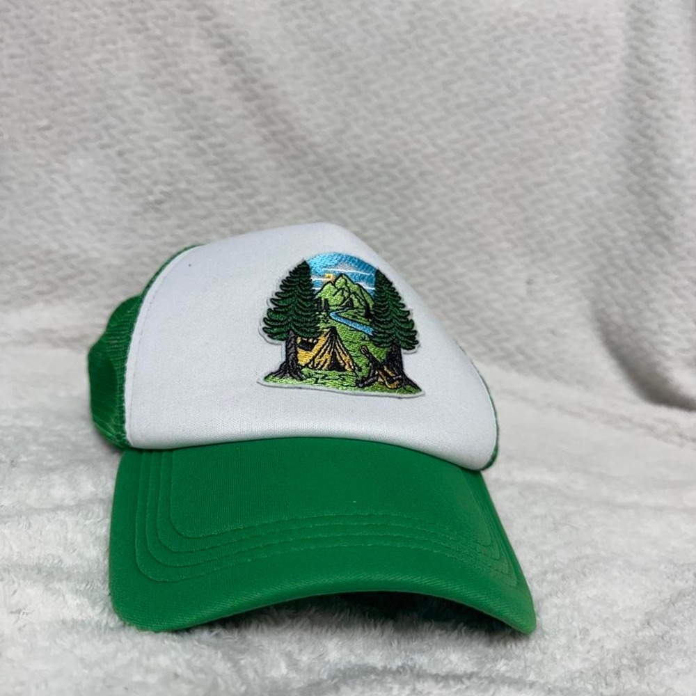 Forrest outdoor trucker hat